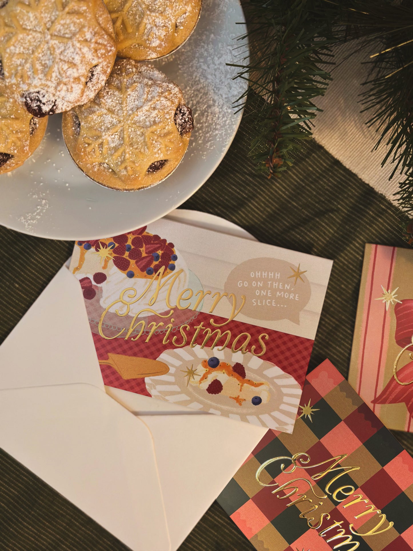 'Merry Christmas' Check Boxed Card Set (6pk) with Gold Foil