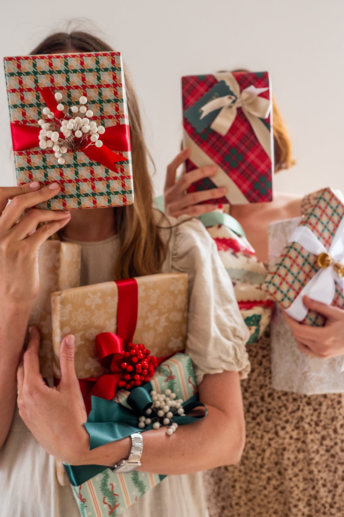 'Christmas Houndstooth' Kraft Wrapping Paper Roll