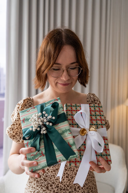 'Christmas Garland' Wrapping Paper Roll