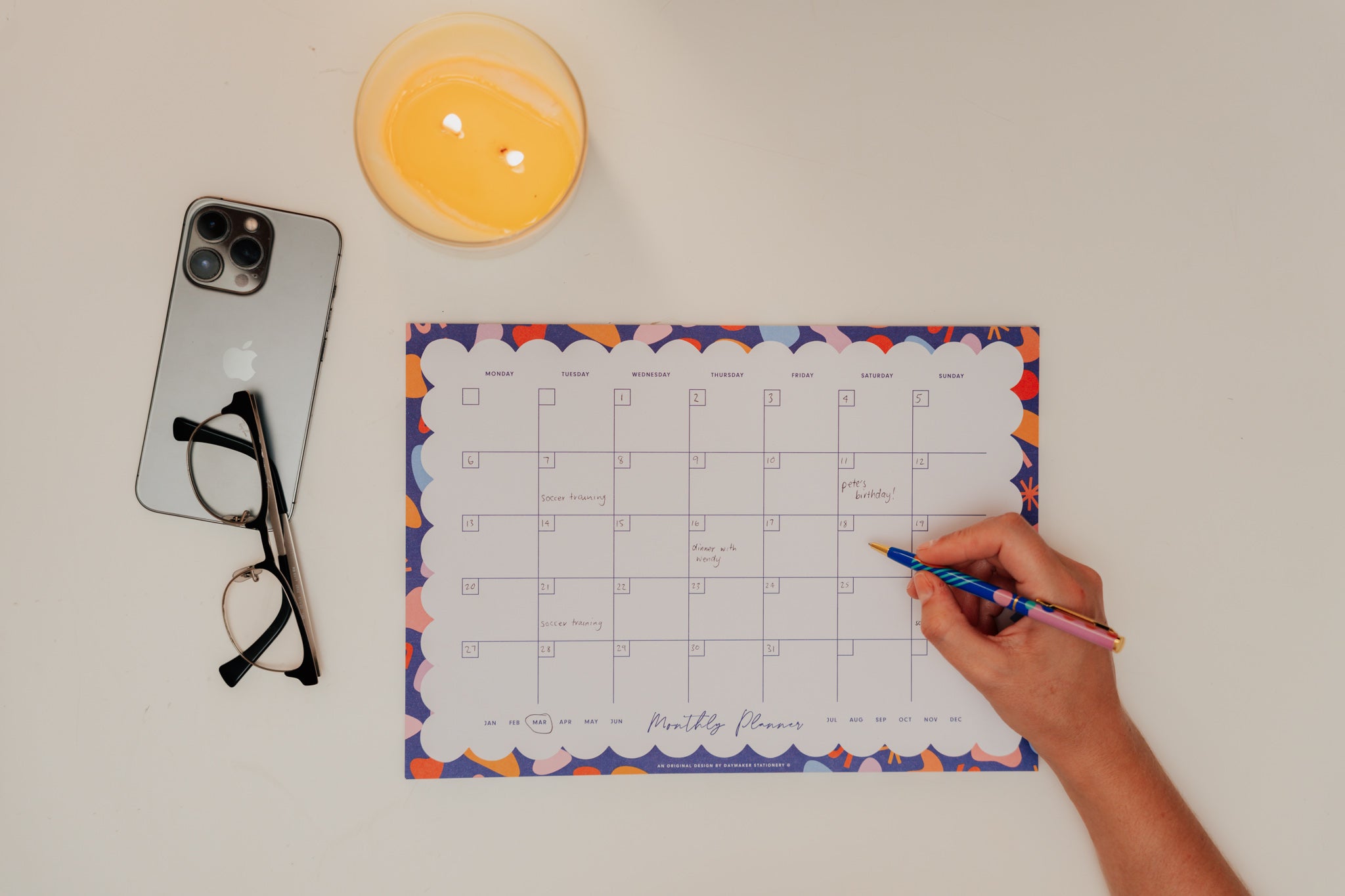 Last Chance - Shapes 'Monthly Plan' A4 Notepad
